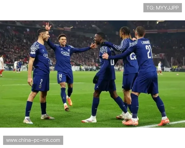 欧冠联赛阶段进球数据：巴黎21球火力最强，防守不稳埋隐患